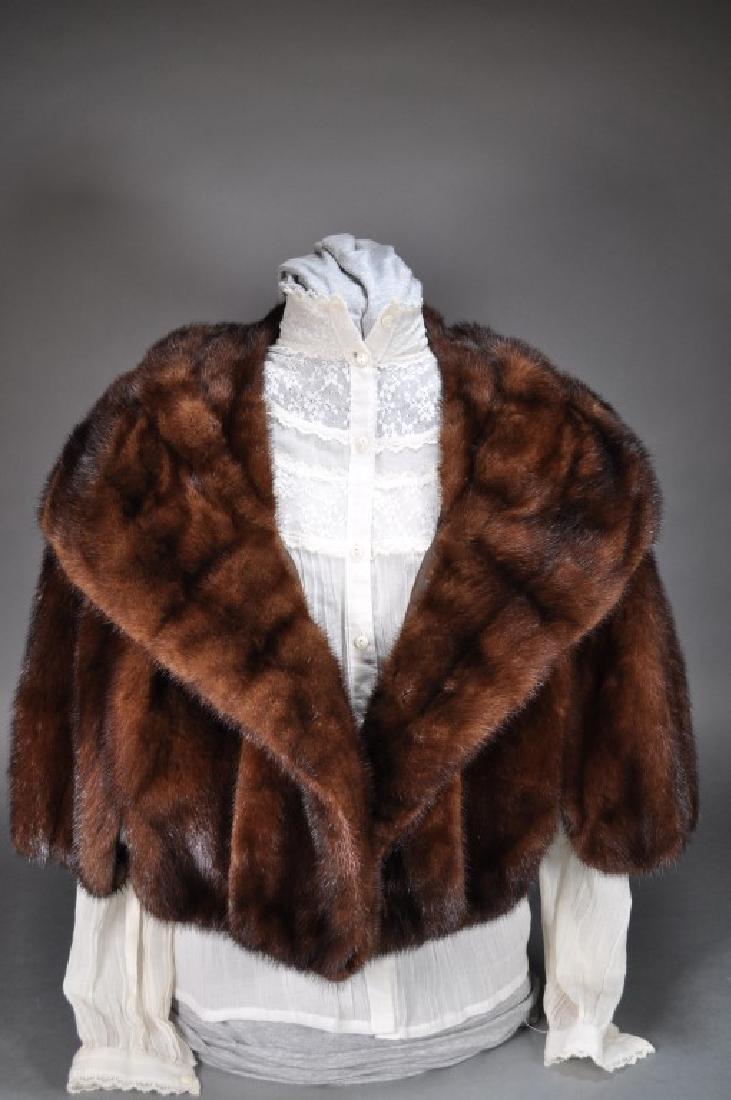 C. 1950s Ladies Mink Fur Capelet, Deep Brown,: Silk Lining, Inside Label Jennon Furs, Portland, Oregon, Embroidered Label H B, Measures 20" From Collar To Hem, 63" W Bottom Hem