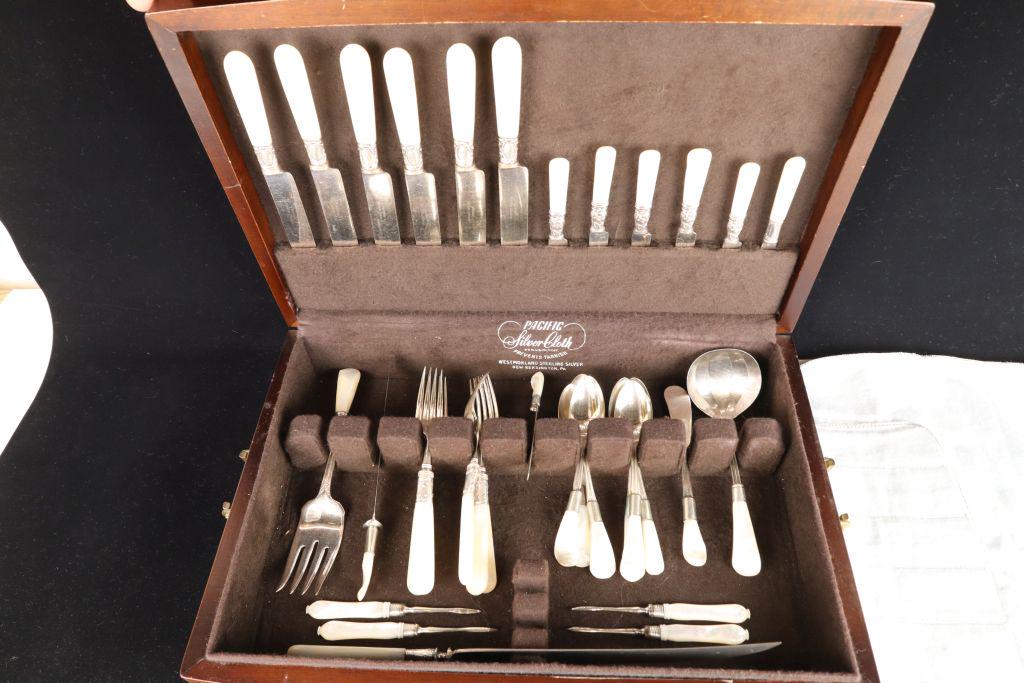 Mother Of Pearl Flatware Set, Silverplate Benedict Mfg. Co, With Wooden Case 30+ Pcs (1 of 12)