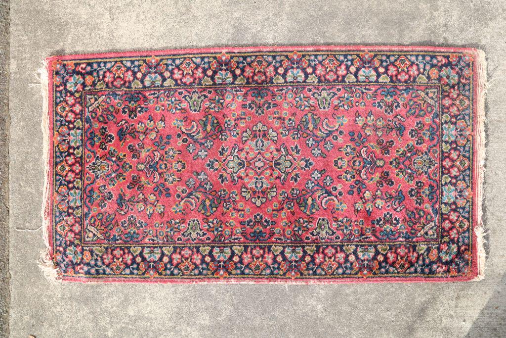 Karastan Machine Woven Floor Rug, Worsted Yarn, All Wool Face, Usa, 49X26", Pattern 735 (1 of 8)