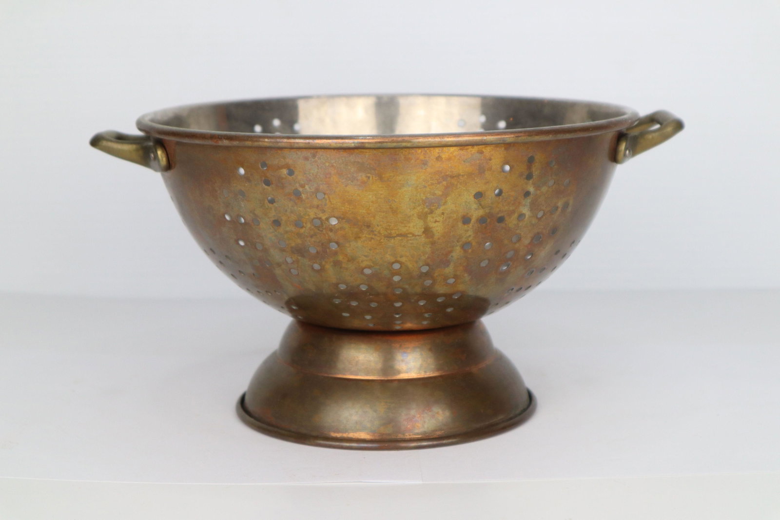 COPPER AND BRASS COLANDER: Copper And Brass Colander, 9"Diameter.