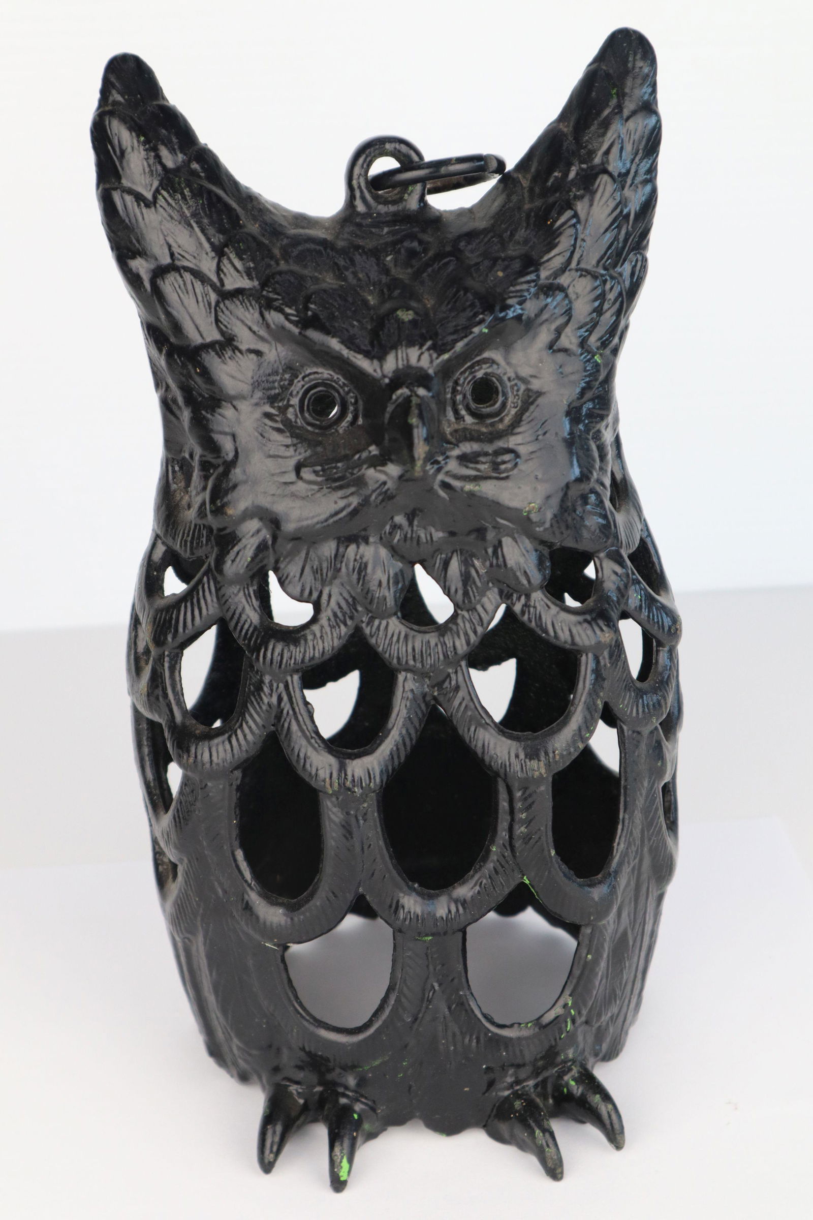 CAST IRON OWL LIGHT LANTERN: Cast Iron Owl Light Lantern, 6X11, 5#.