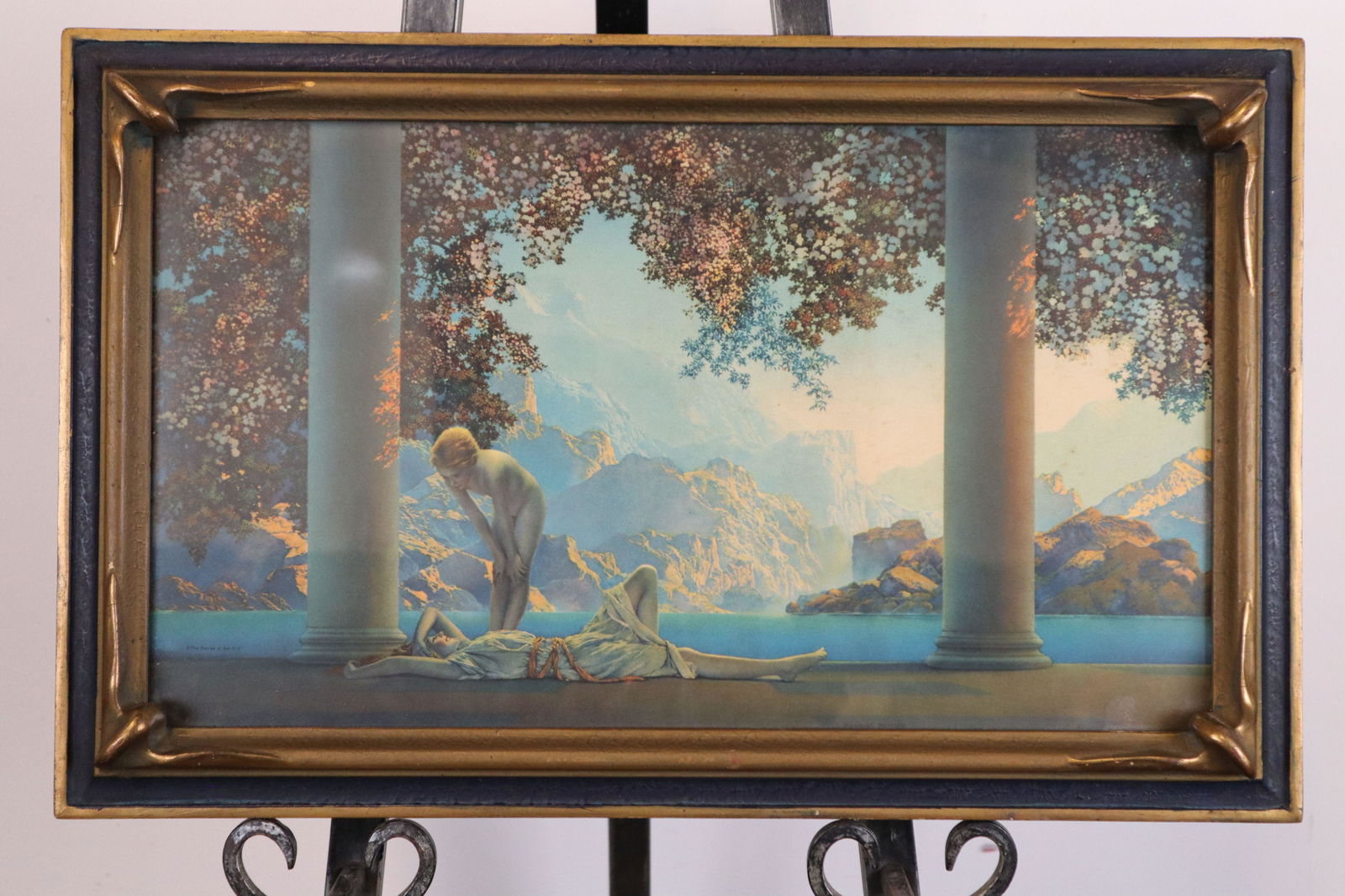 1920S MAXFIELD PARRISH "DAYBREAK" FIGURATIVE LITHOGRAPH PRINT PIECRUST WOOD FRAME: 1920S Maxfield Parrish "Daybreak" Figurative Lithograph Print Piecrust Wood Frame, The House Of Arts, Ny, Frame Size 20.5X13", Art Size 18X10.5"H