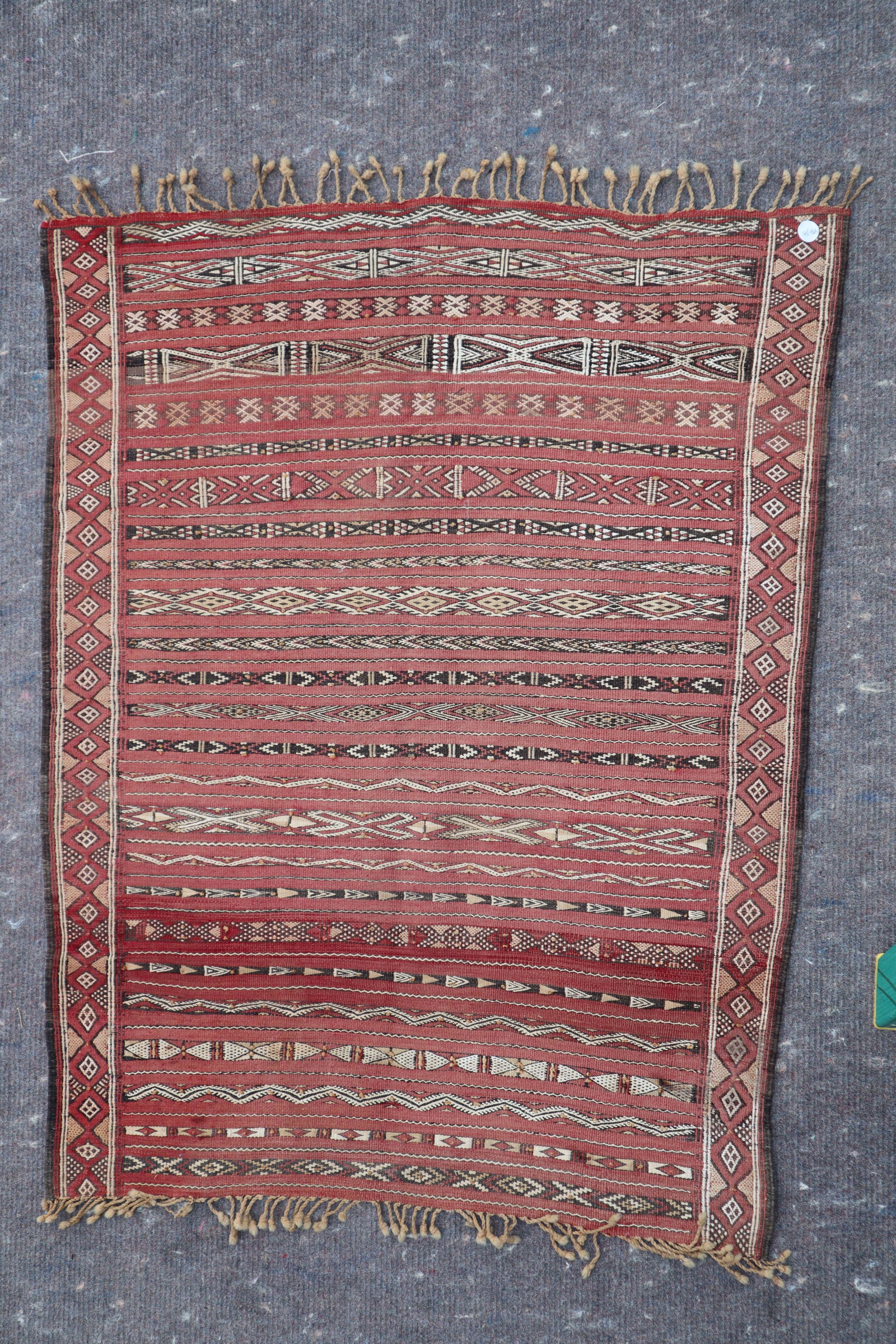 ANTIQUE HANDWOVEN ZEMMOUR MOROCCAN KILIM WOOL RUG, 48X38": Antique Handwoven Zemmour Moroccan Kilim Wool Rug, 48X38"