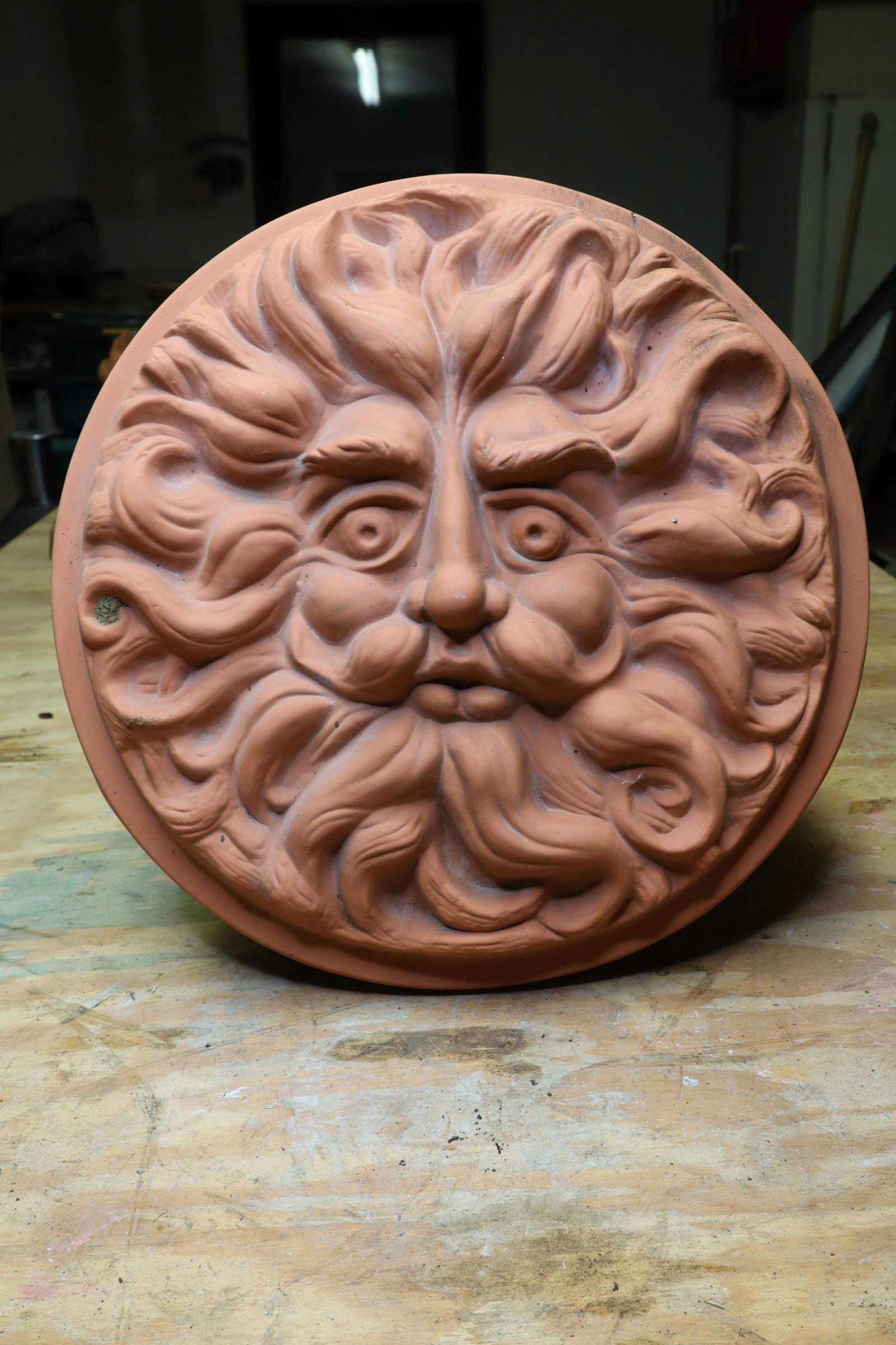 ROUND TERRACOTTA WALL HANGER, HARRY, 14X2.5", 2#: Round Terracotta Wall Hanger, Harry, 14X2.5", 2#
