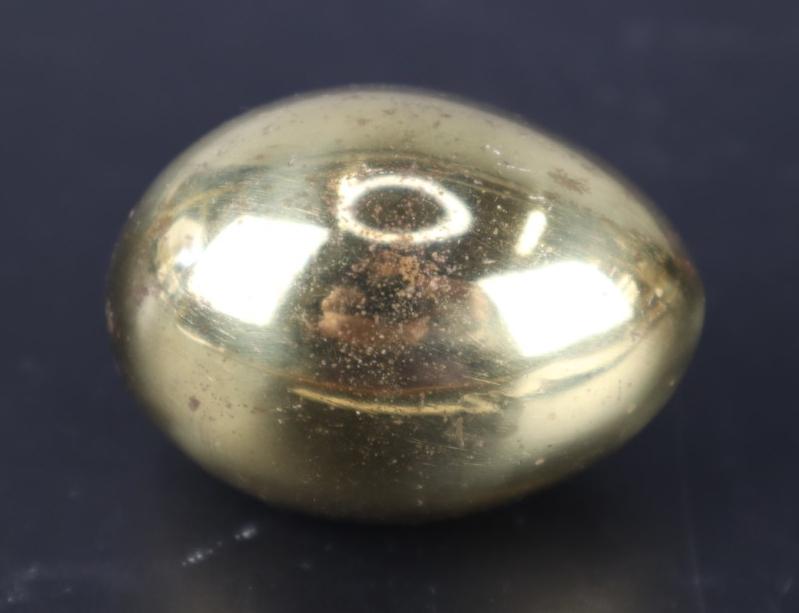 CARL AUBOCK BRASS EGG PAPERWEIGHT, 2-1/4" 12.2OZ,: Carl Aubock Brass Egg Paperweight, 2-1/4" 12.2Oz, Austria