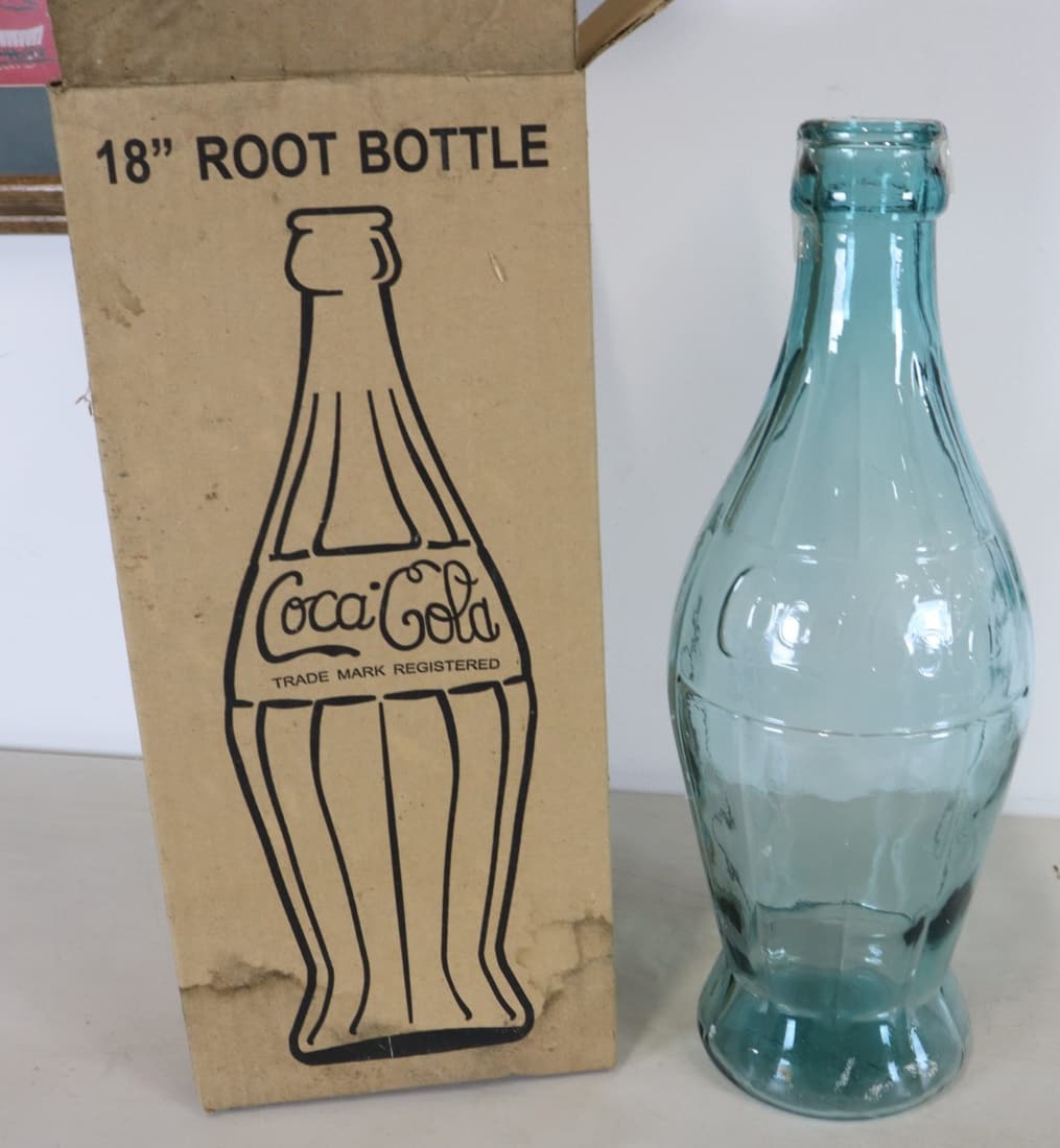 18" COCA COLA ROOT GLASS BOTTLE, WITH BOX. (1 of 5)