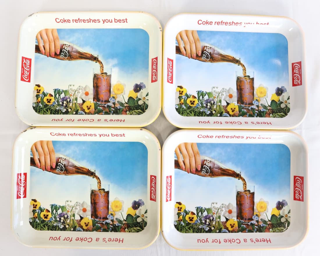 1961 COCA COLA TRAYS, COKE REFRESHES YOU BEST, SET OF 4 RECTANGLE 10.5X13.25 (1 of 7)