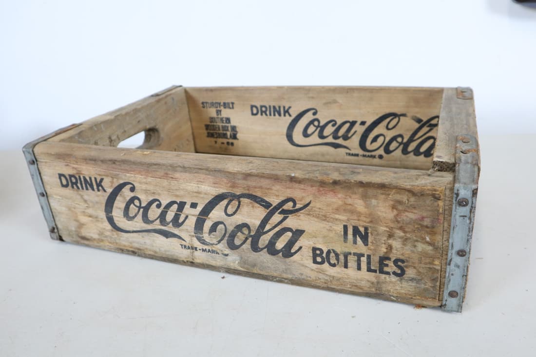 DRINK COCA COLA IN BOTTLES LOS ANGELES, WOODEN BOTTLE CRATE, 18X12X5" (1 of 6)