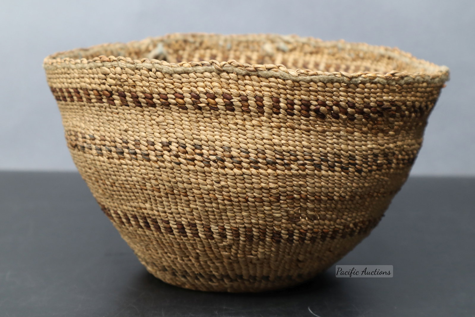 NATIVE AMERICAN STYLE WOVEN BASKET WITH BANDED DESIGN, ATTRIBUTED TO HAVASUPAI TRIBE, 6X3.5": DESCRIPTION: NATIVE AMERICAN STYLE WOVEN BASKET WITH BANDED DESIGN, ATTRIBUTED TO HAVASUPAI TRIBE, 6X3.5" CONDITION: Please See Photos For Condition. Condition Is Commensurate With Age And Use. We Aim