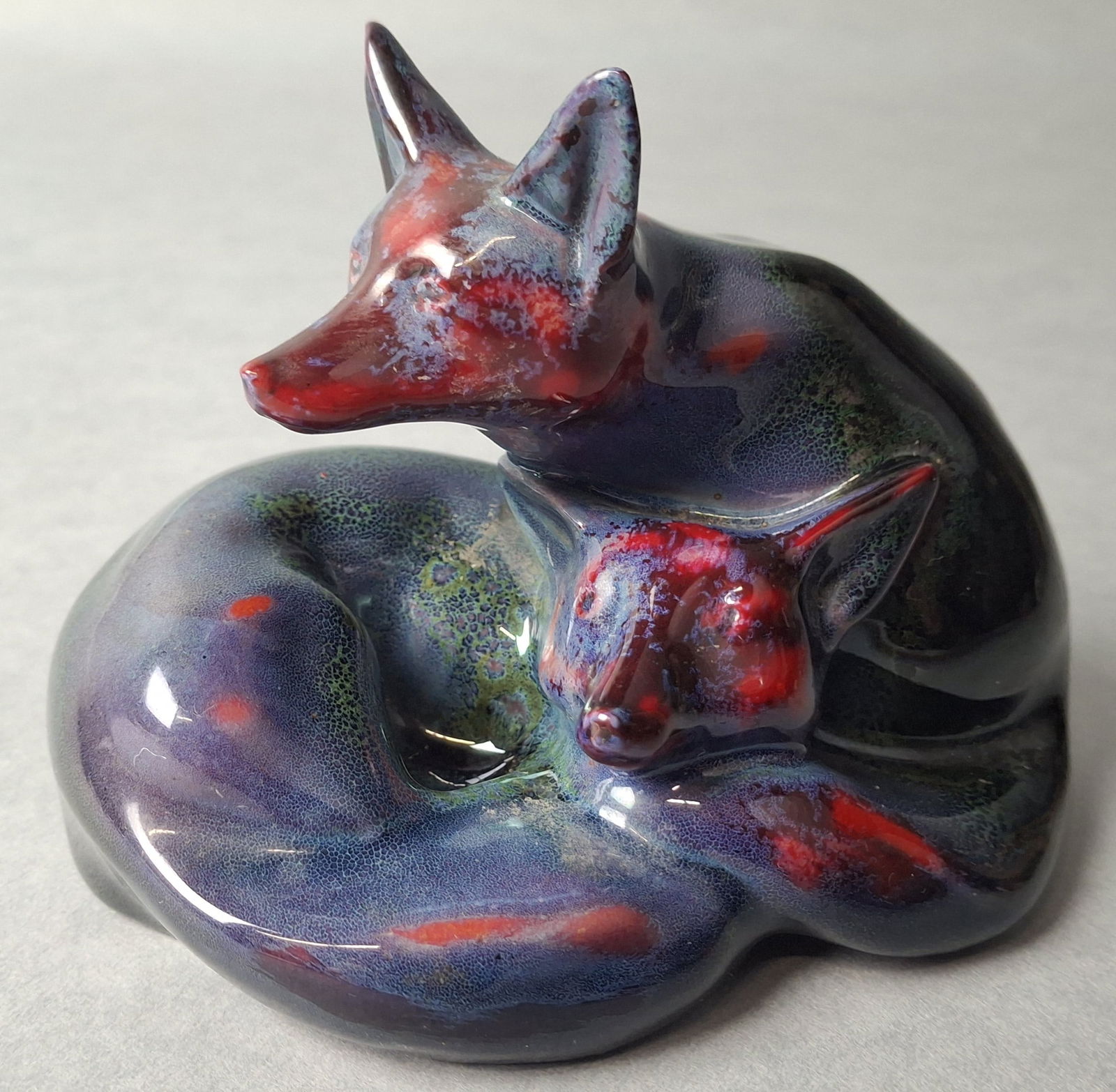 ROYAL DOULTON CURLED FOXES, 4.5" (1 of 10)