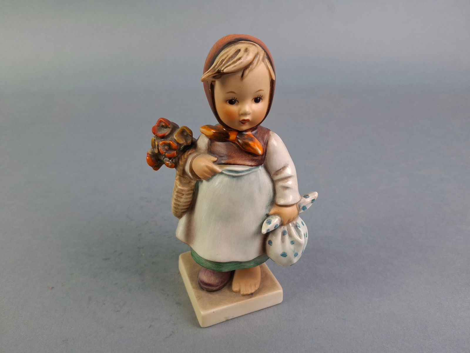 GOEBEL HUMMEL "WEARY WANDERER", 5-1/2", 1949: GOEBEL HUMMEL "WEARY WANDERER", 5-1/2", 1949