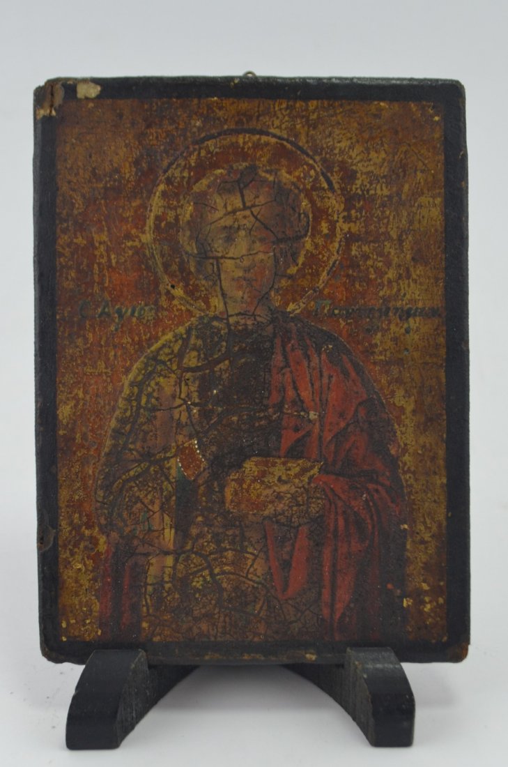 Greek religious icon.: Icono griego en madera pintada a mano con detalles en oro. "Santo." Pequeñas averías. Medidas: alto 13 cm - ancho 10 cm.