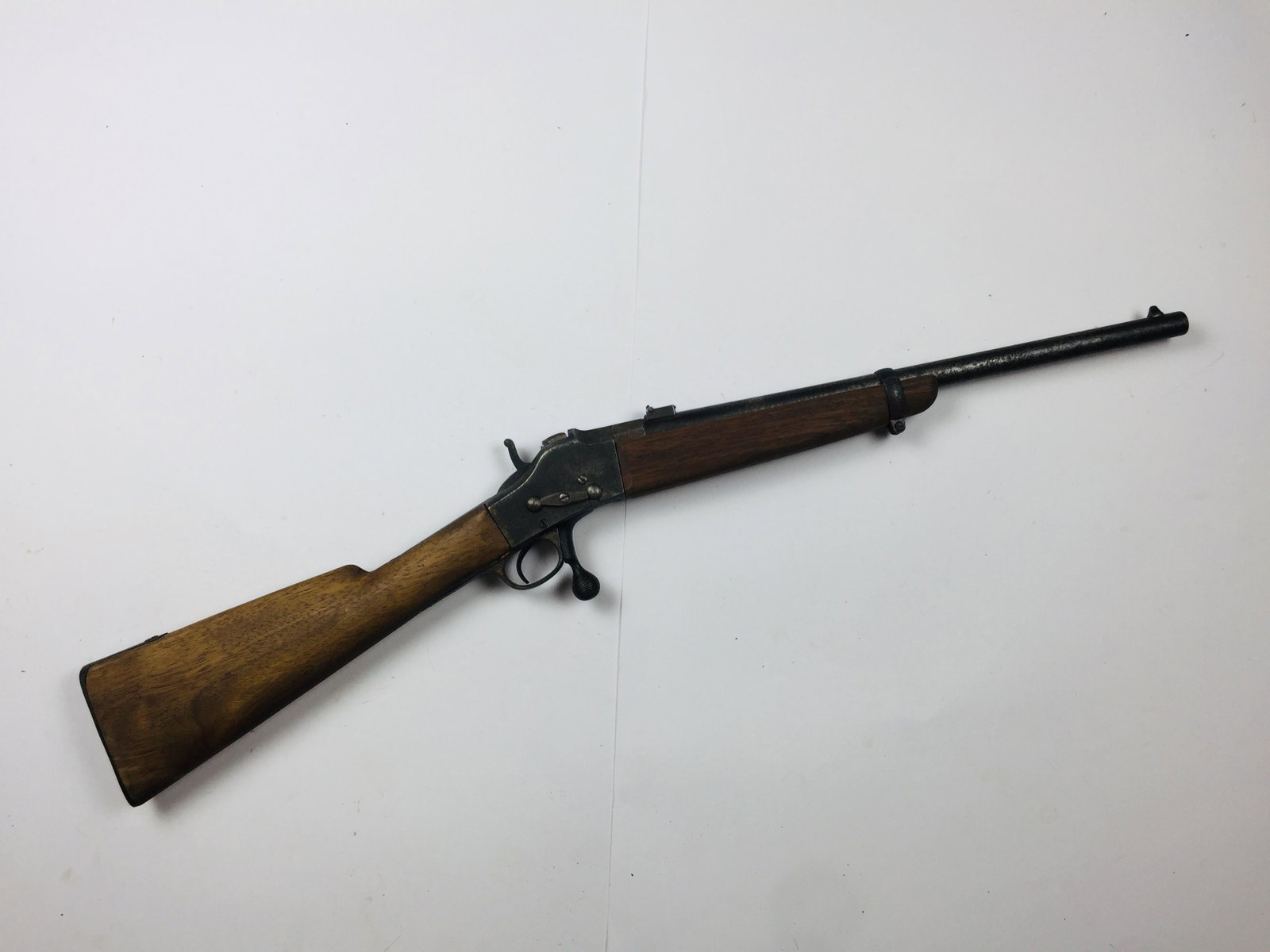 Greek Mylonas 11 gauge carbine (CANNOT EXPORT OUT OF: Greek Mylonas 11 gauge carbine. Non-original stock and receiver. Gun used by the Greek Army between 1876 and 1878, designed by Efstathios Mylonas after the Remington Rolling Block. Carabina griega Myl