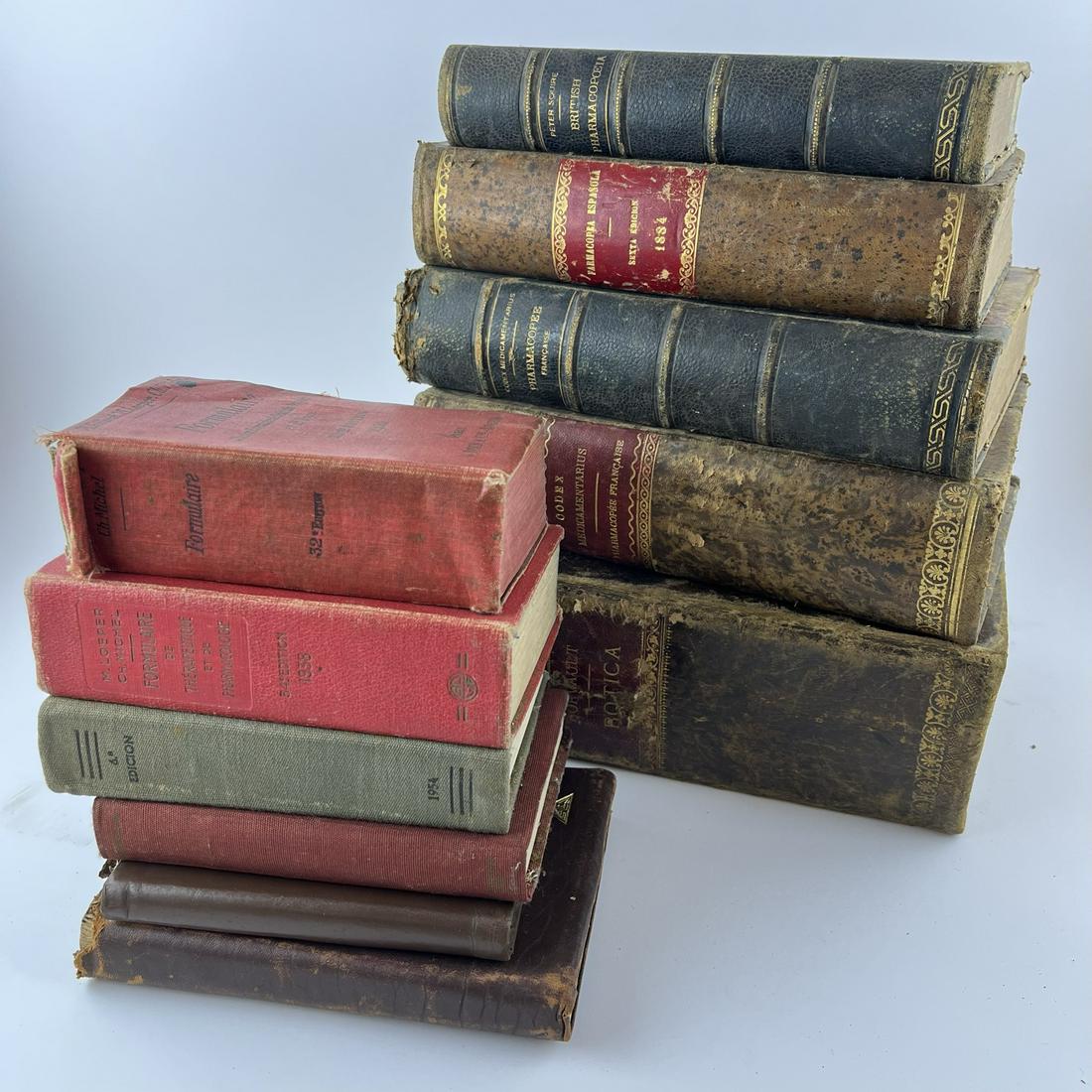 Lot of sixteen books on pharmaceutical subjects (1 of 1)