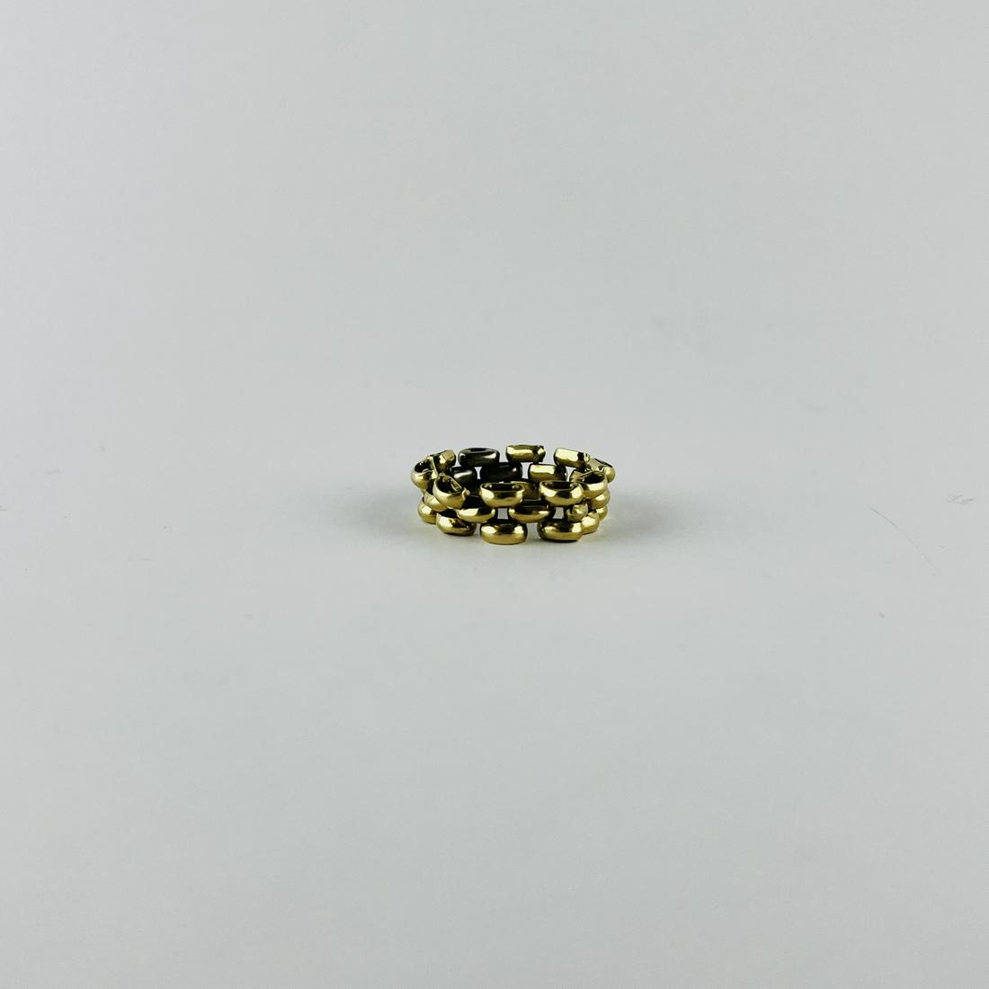 18 K gold ring with diamonds (1 of 1)
