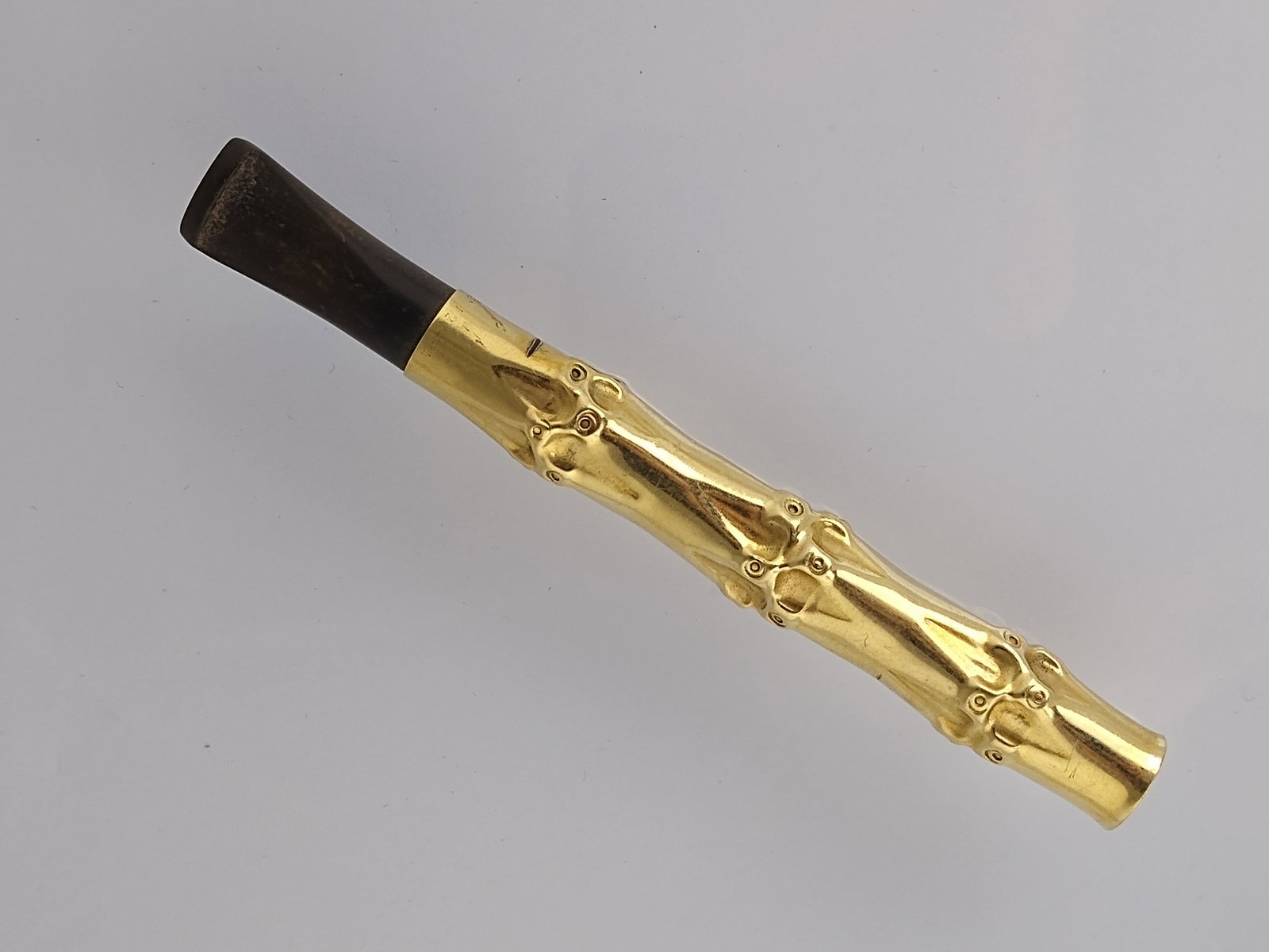 Cartier mouthpiece for smoking in 14 K yellow gold (1 of 1)