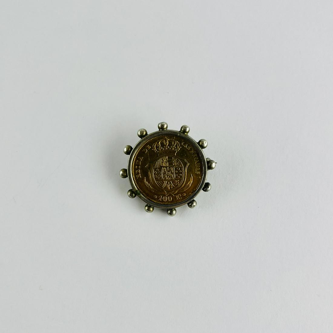 18 K white gold pin (1 of 1)