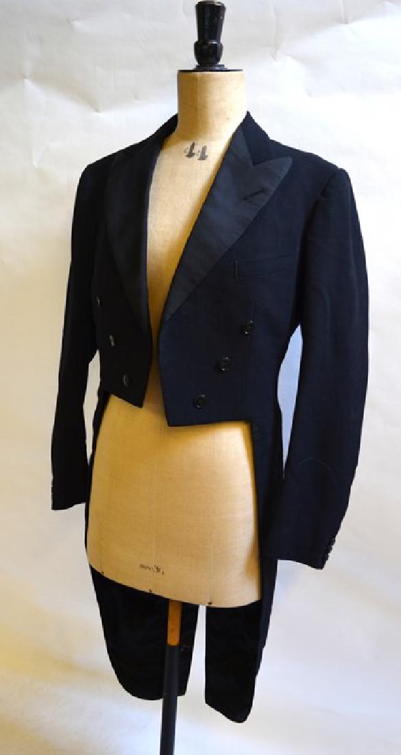 Vintage gentleman's morning suit: A 1969 gentleman's morning suit with striped trousers, jacket - 48 cm across chest, trousers - 37" waist x 31" inside leg