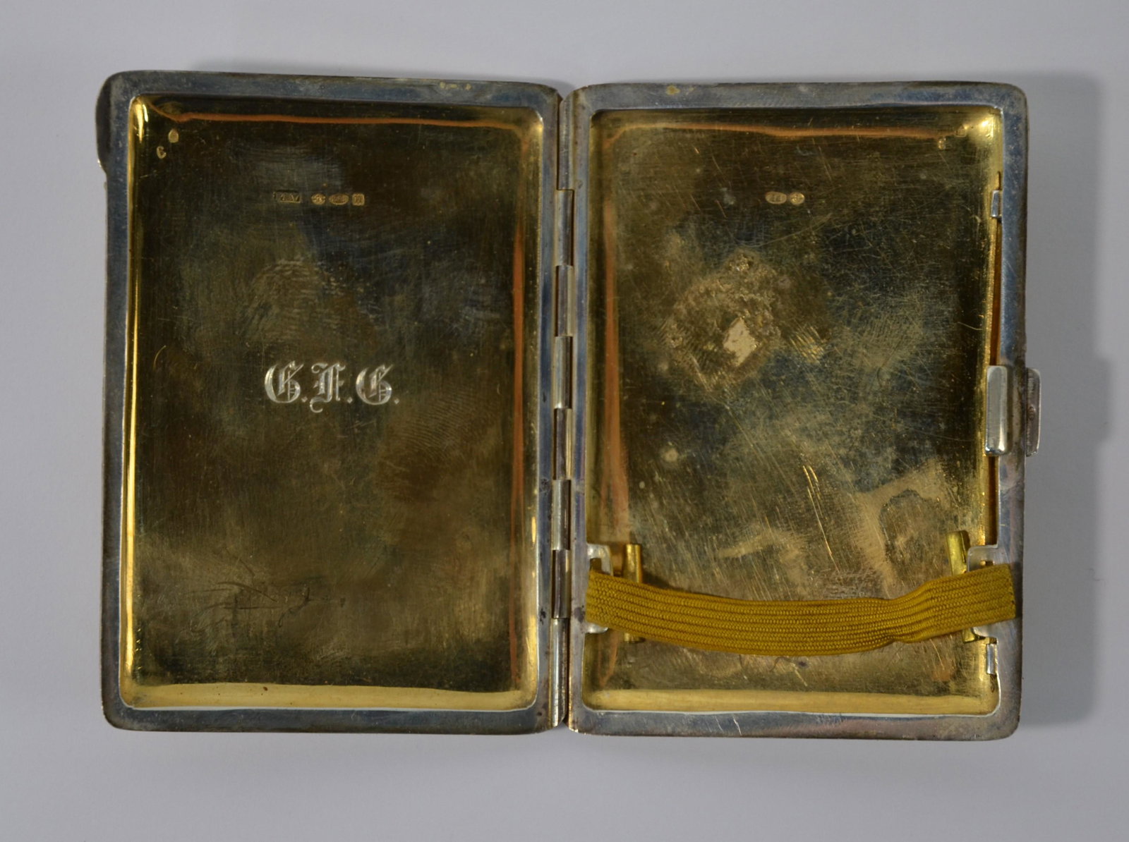 Shagreen-mounted silver cigarette case: A shagreen-mounted silver cigarette case with gilt interior, PH Vogel & Co (probably), London import 1935