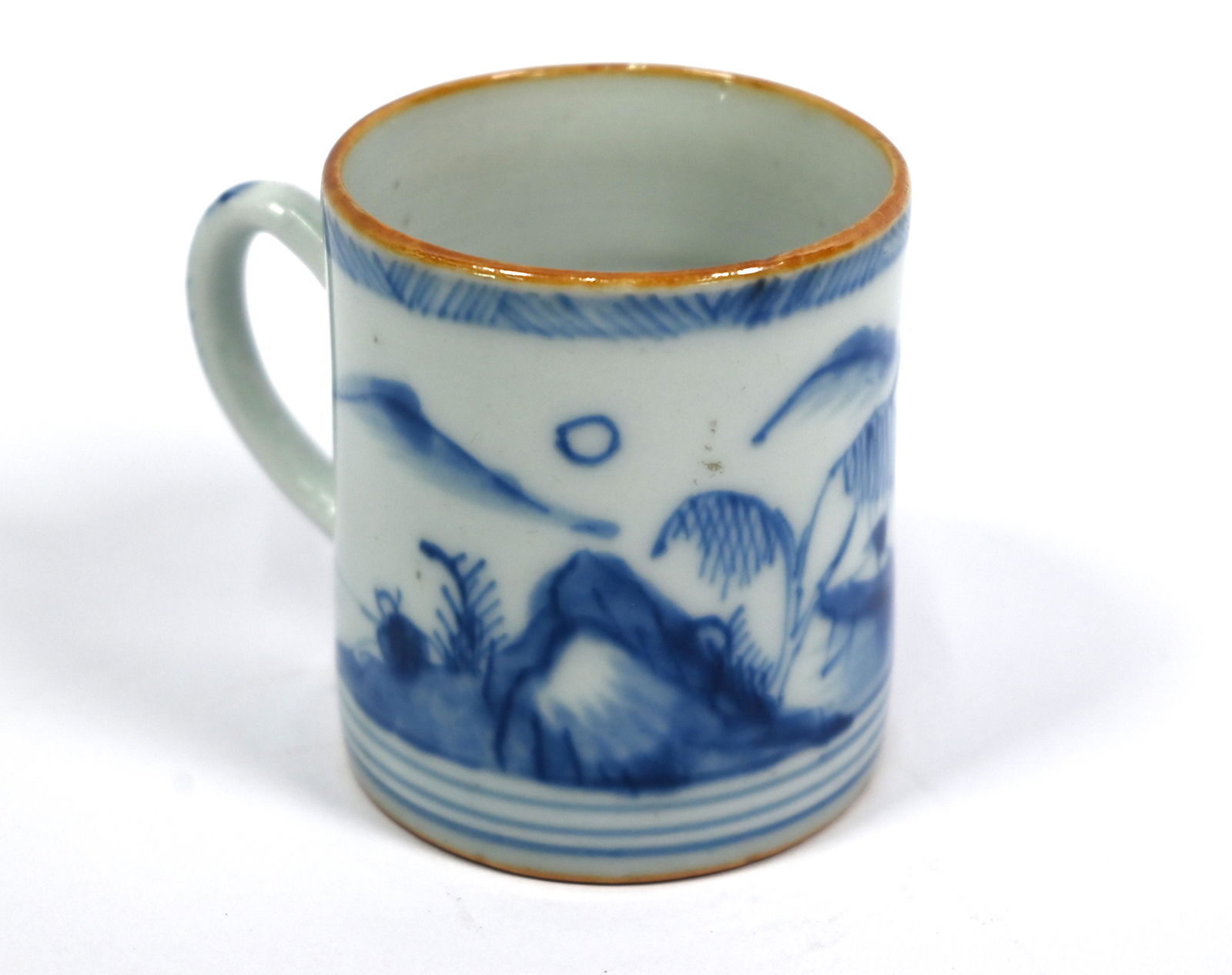 An 18th/19th century Chinese blue and white export (1 of 7)