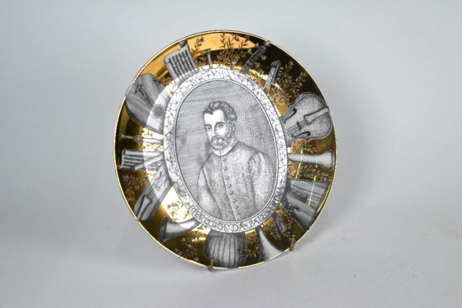 Piero Fornasetti (1913-1988) - a Grand Maestri plate, (1 of 4)