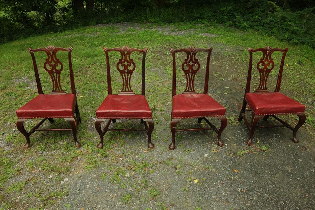 Set 4 18thC Signed American Chippendale Side Chairs: This is a set of 4 antique mahogany 18th Century Chippendale side chairs possibly New England, Signed M May. 38x22x19"