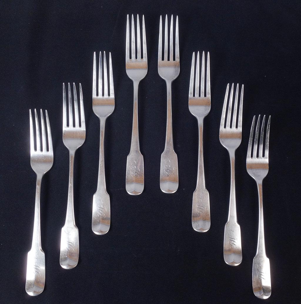 19c Set 8 Robert Wilson NYC American Coin Silver Forks: This is a fine estate found antique lot of eight American coin silver forks from noted New York City silversmith Robert Wilson circa 1800. Fully hallmarked with pseudo English marks as was traditional