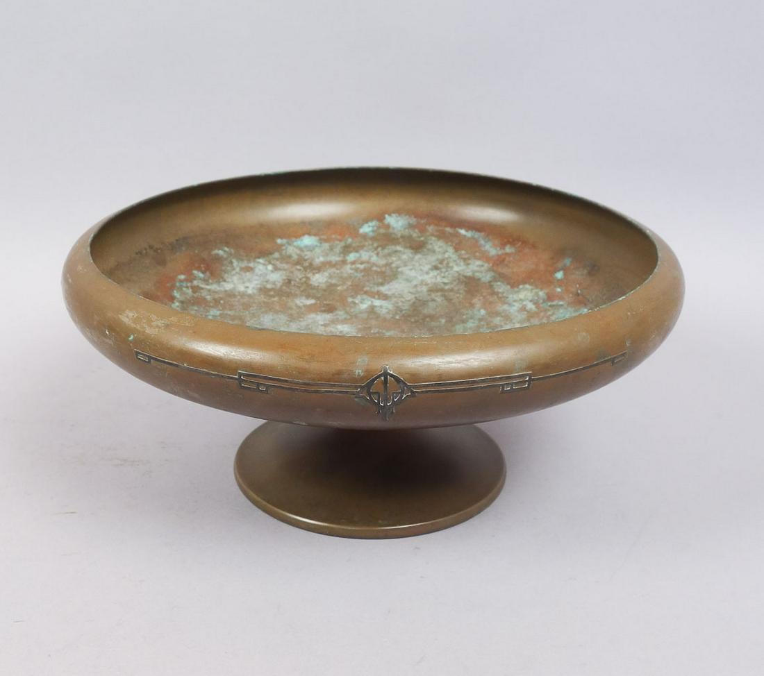 Silvercrest Silver Bronze Footed Centerpiece Bowl c1900: A circa 1900 sterling silver and bronze footed centerpiece bowl. diameter 11 1/2", height 5 1/4"