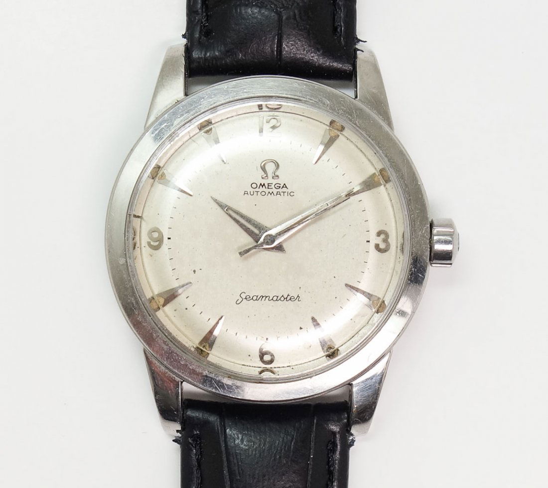 Vintage Omega Seamaster 351 Stainless Steel Men: This is a vintage estate found Omega Seamaster 351 automatic stainless steel gentleman's wristwatch. The serial number is 13235905. The watch weighs 43.1g. The watch case measures 34.3mm x 34.3mm. The