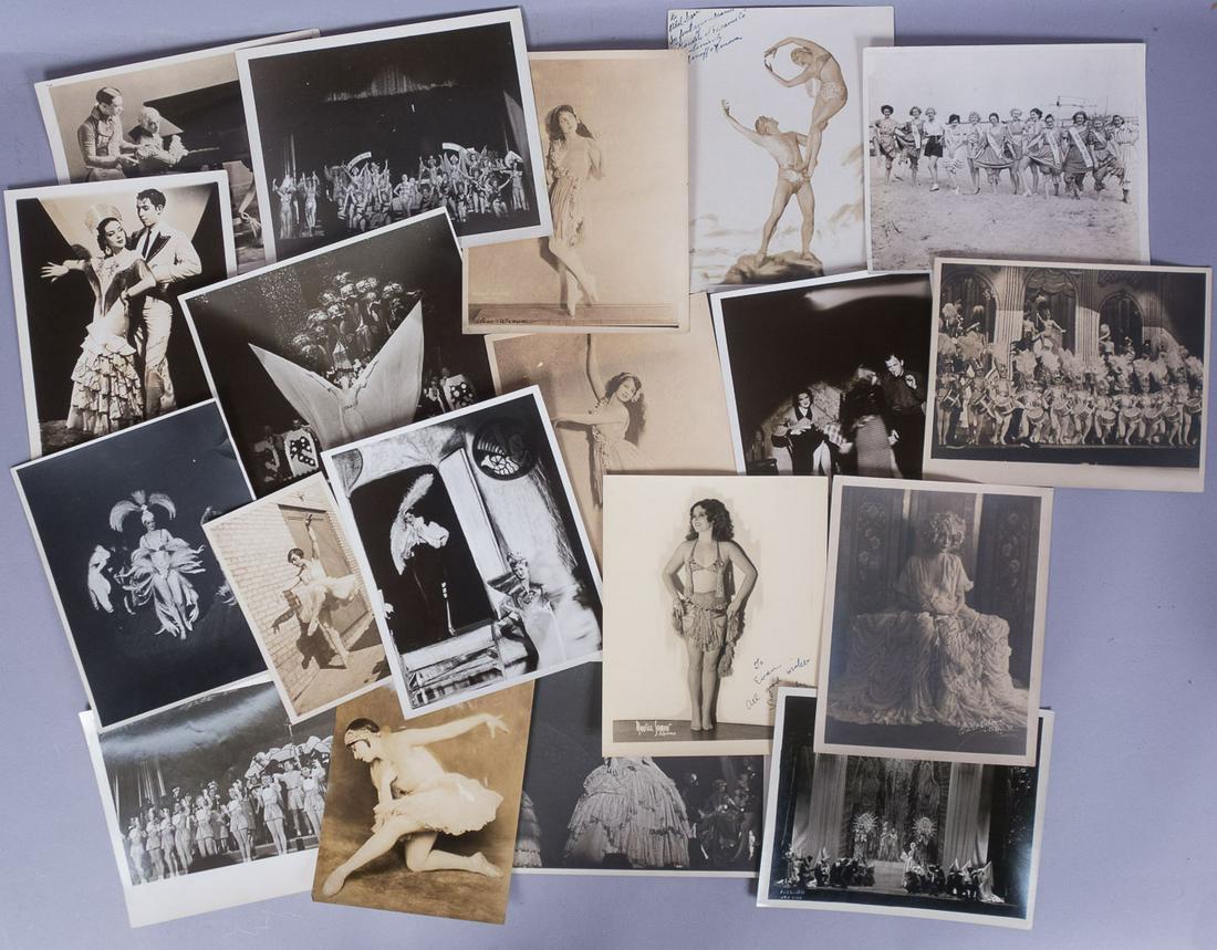 1920s Photo Ziegfeld Follies Archive Showgirls Dancers (1 of 9)