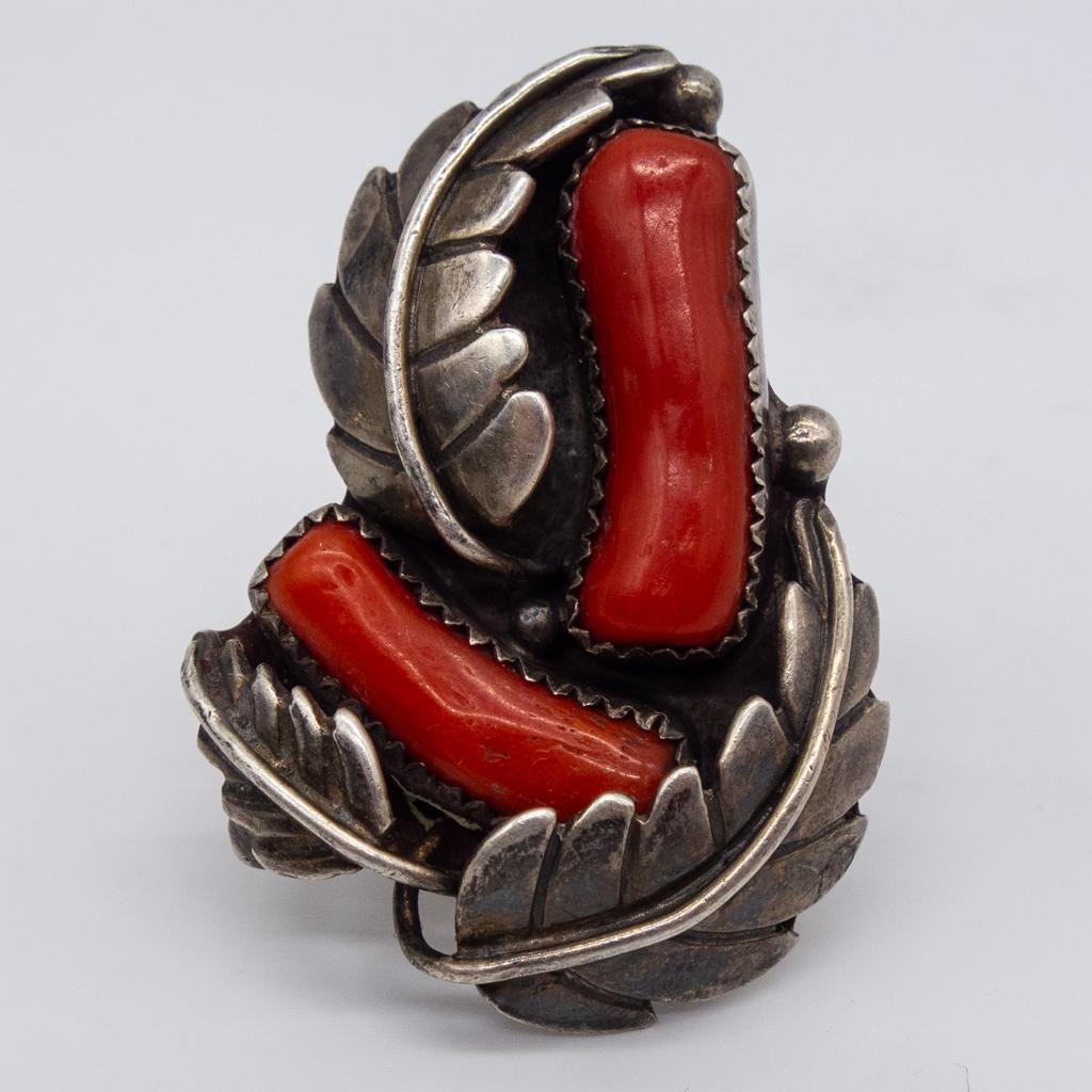 Native American Pawn Navajo Sterling Silver Coral Ring (1 of 3)