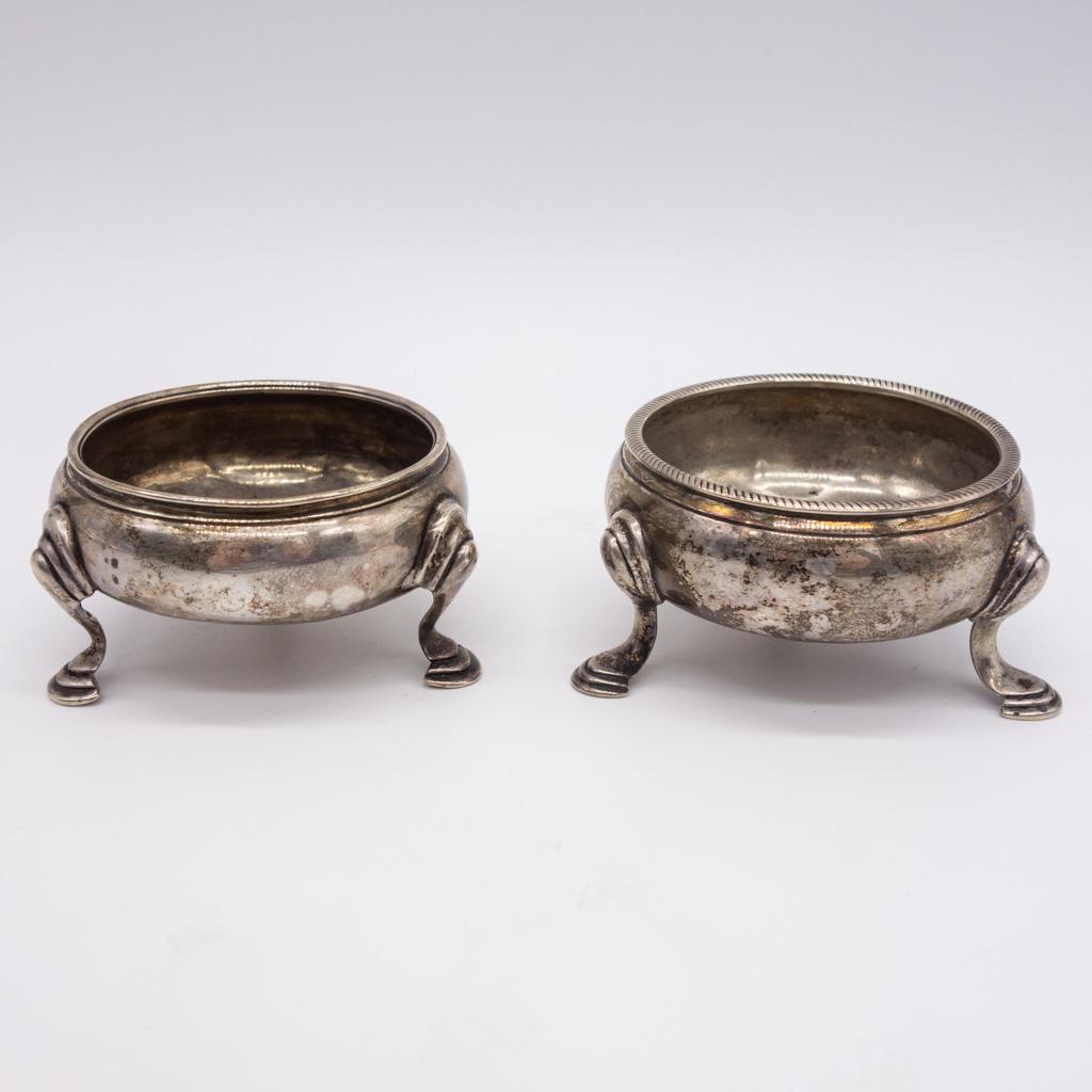 Near Pair 18c English Sterling Silver Salt Dishes (1 of 4)