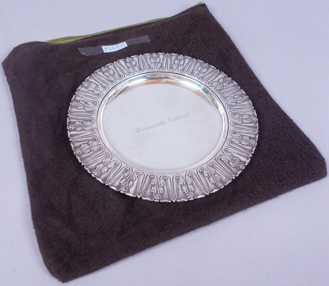 FB   Thomas Victorian Leaf Edge Sterling Silver Plate (1 of 6)