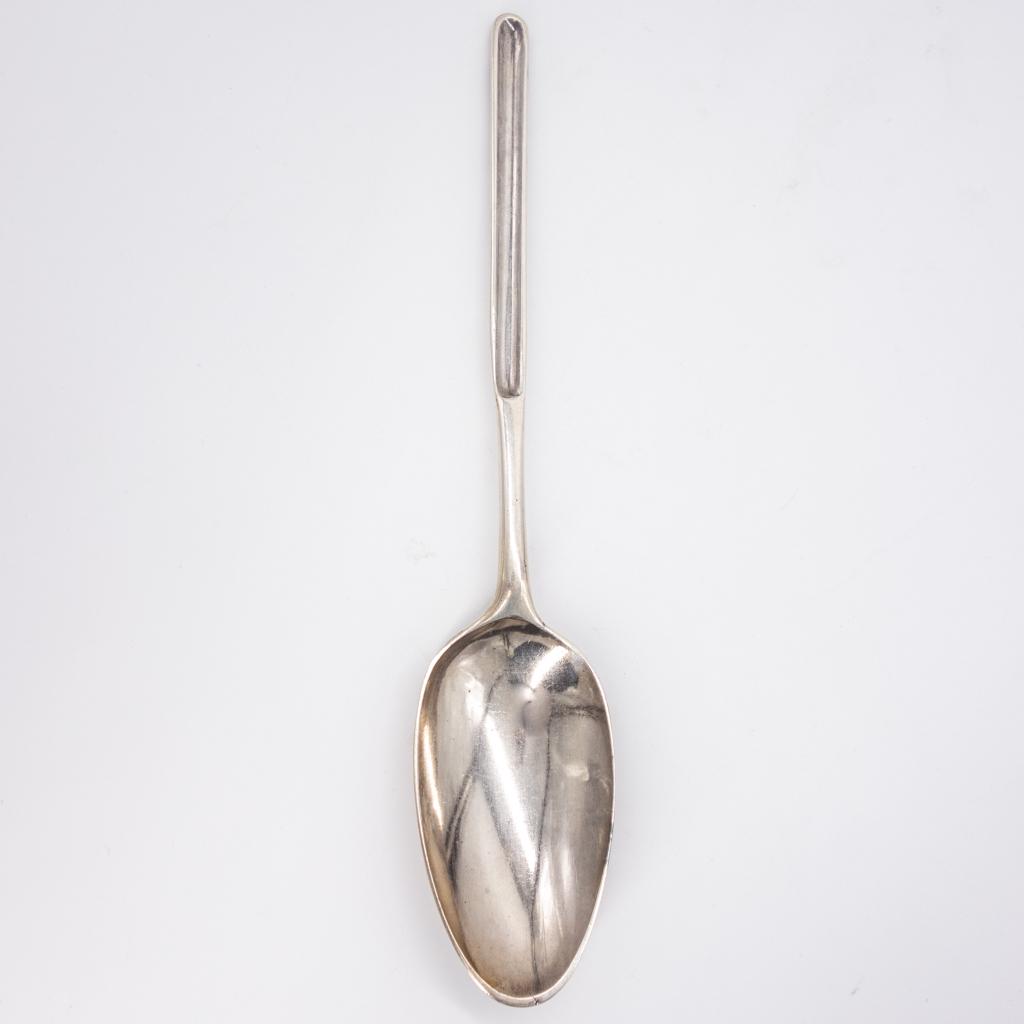 18c English Sterling Silver Marrow Spoon RH (1 of 3)