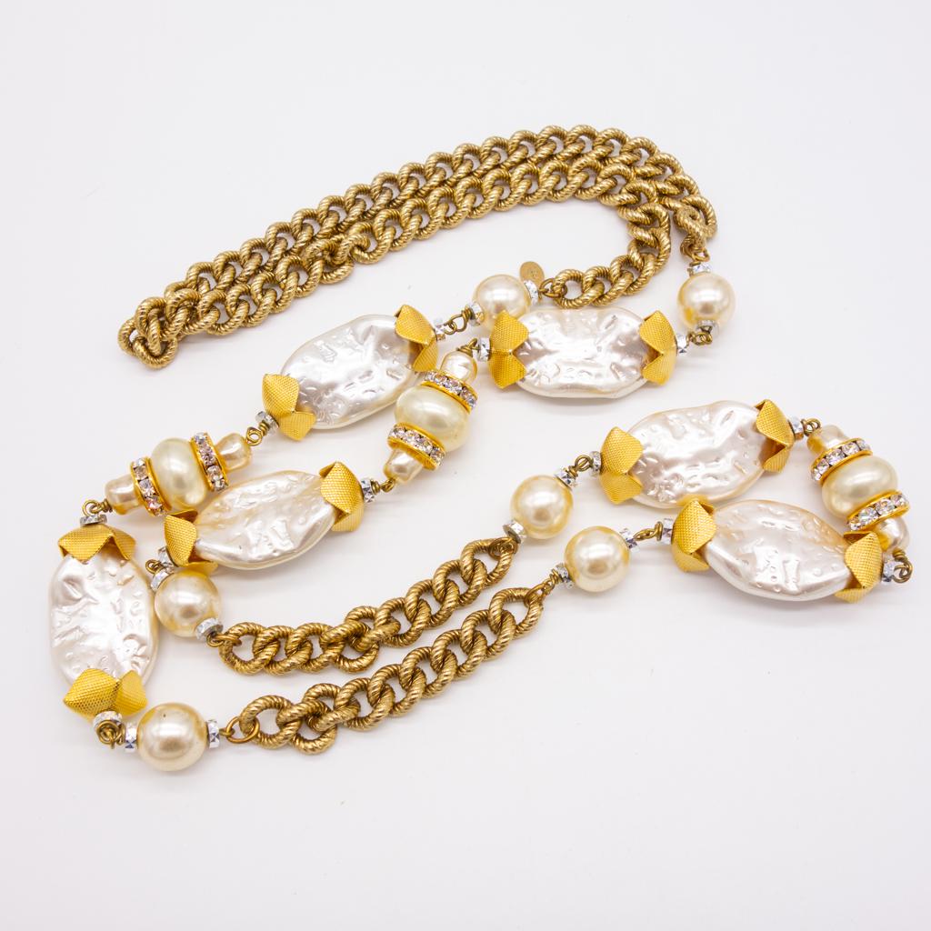 Vintage Lawrence VRBA Faux Pearl Rhinestone Necklace (1 of 2)