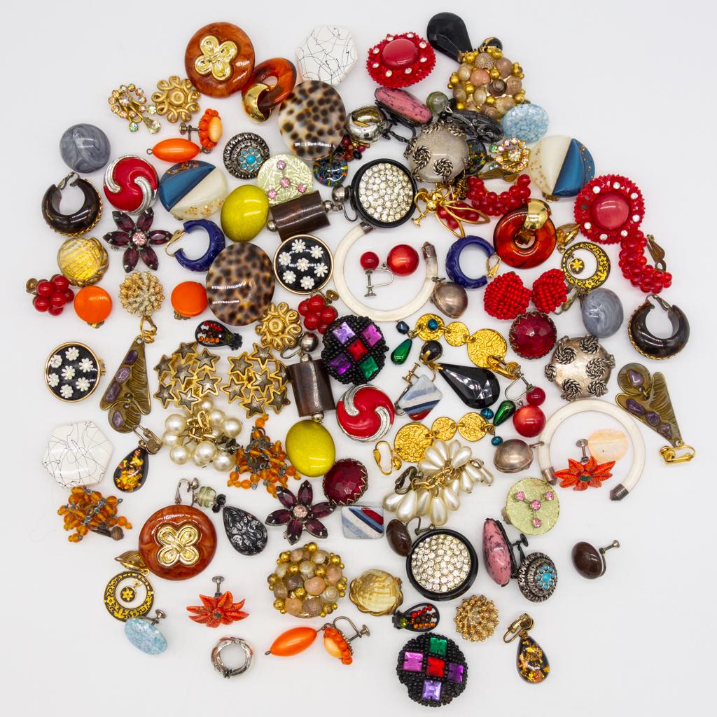 Vintage Lot 50 Pairs Earrings w Coro, Austrian Crystals: This is a group of 50 pairs of vintage ladies fashion earrings including Coro, confetti acrylic, rhinestone, and more. The seashell earrings are 1 1/2" across.