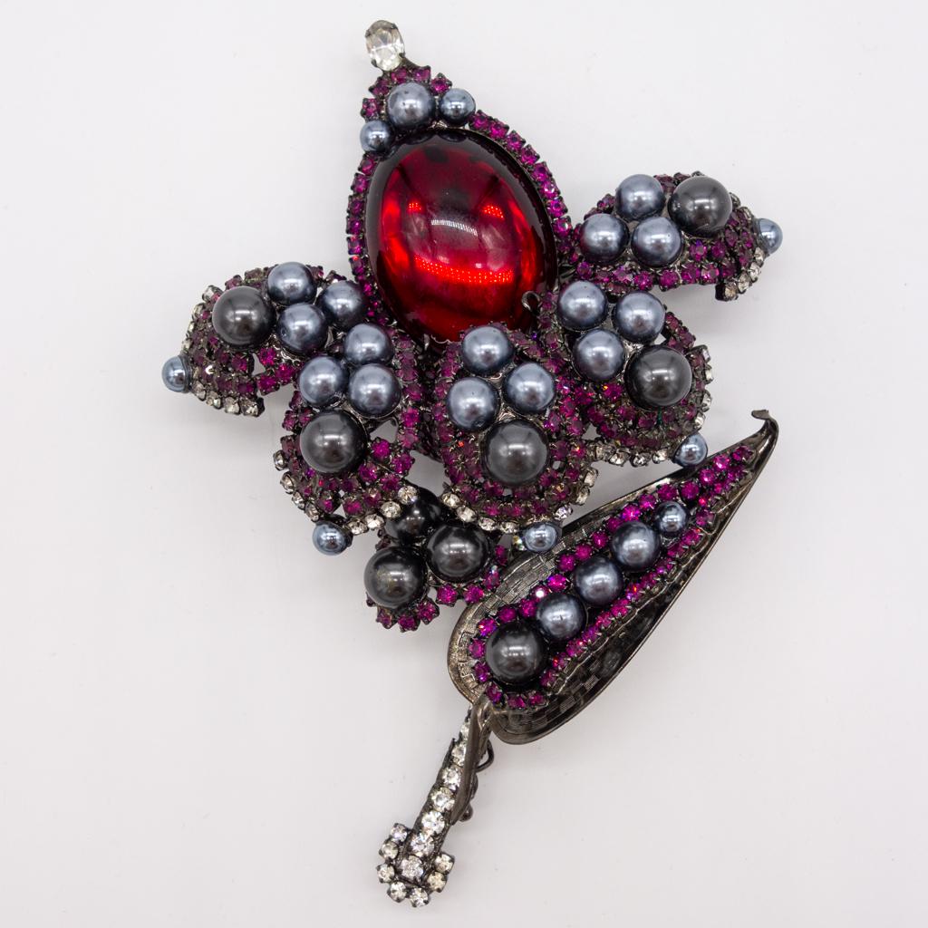 Designer VRBA Flower and Valentino Italy Brooch (1 of 7)