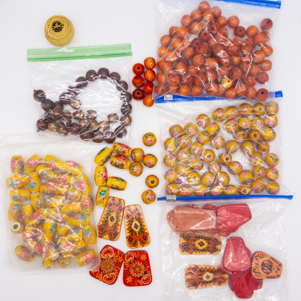 Large Vintage Lot Jewelry Beads incl Wooden Rhinestone (1 of 1)