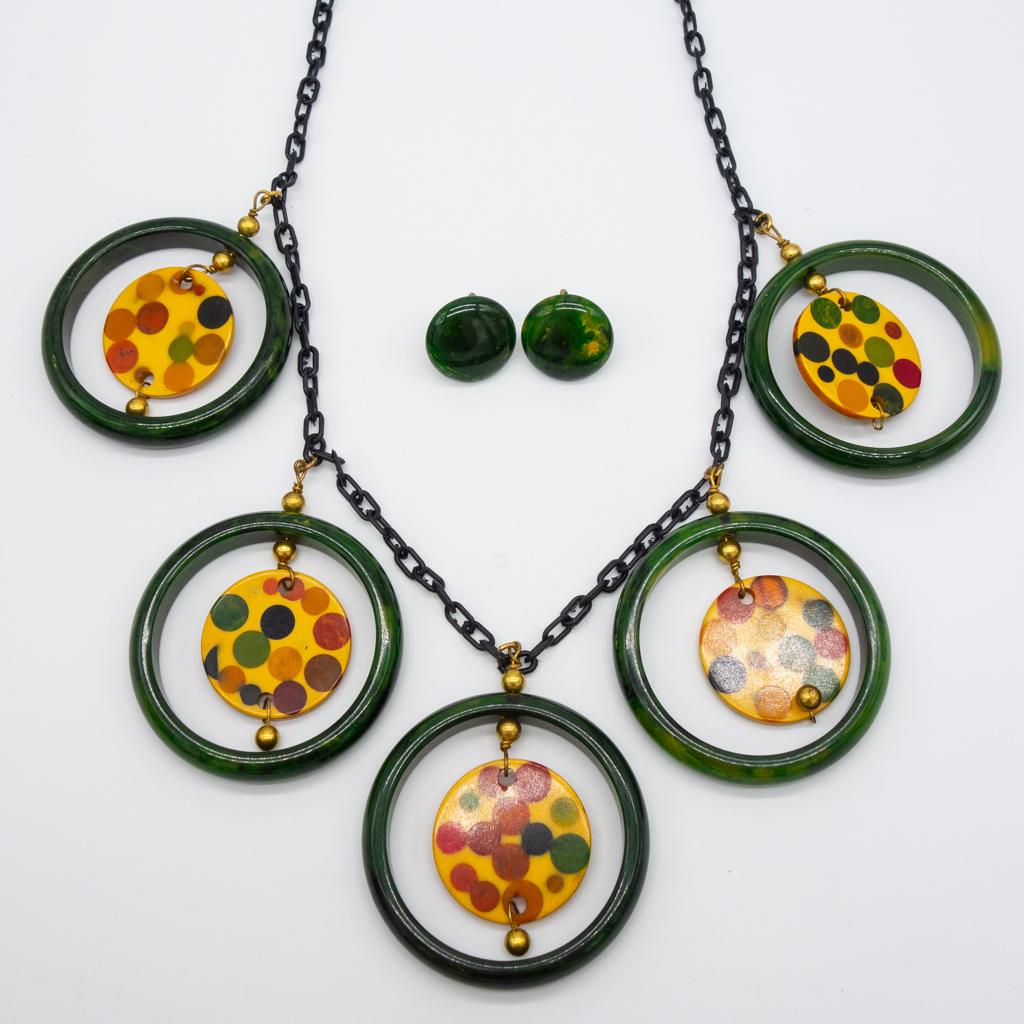 Vintage Bakelite Lot Polka Dot Necklace Green Earrings (1 of 2)