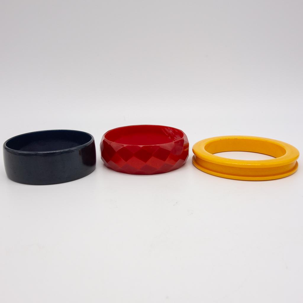 Vintage Lot of 3 Bakelite Bracelets incl Red Faceted (1 of 1)