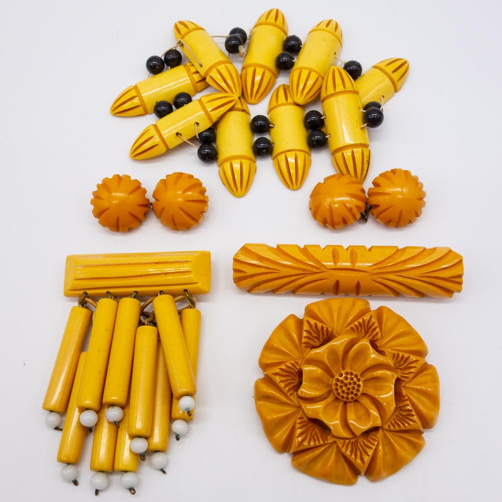 Vintage Carved Bakelite Brooches Bracelet Cufflinks (1 of 1)