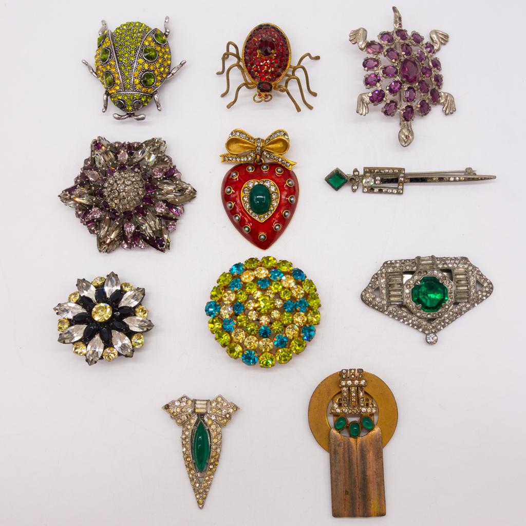 Vintage Lot Art Deco Rhinestone Jewelry Brooches, Clips (1 of 7)
