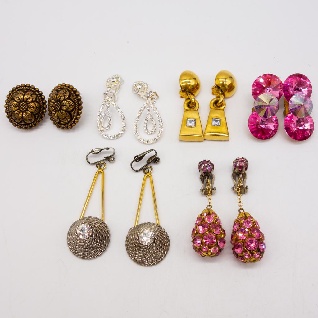 Vintage Lot Ladies Fashion Earrings incl Vaubel, 925: This is a vintage lot of six pairs of ladies fashion earrings including Stephen Dweck, Vaubel, Wendy Gill, and more. The longest pair of earrings is 2 1/2".