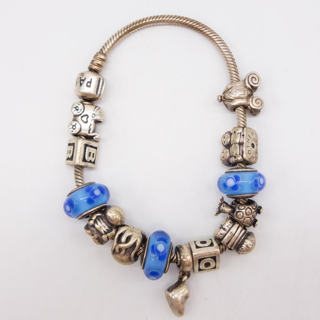 Pandora Sterling Silver Bracelet w Charms incl Giraffe (1 of 3)