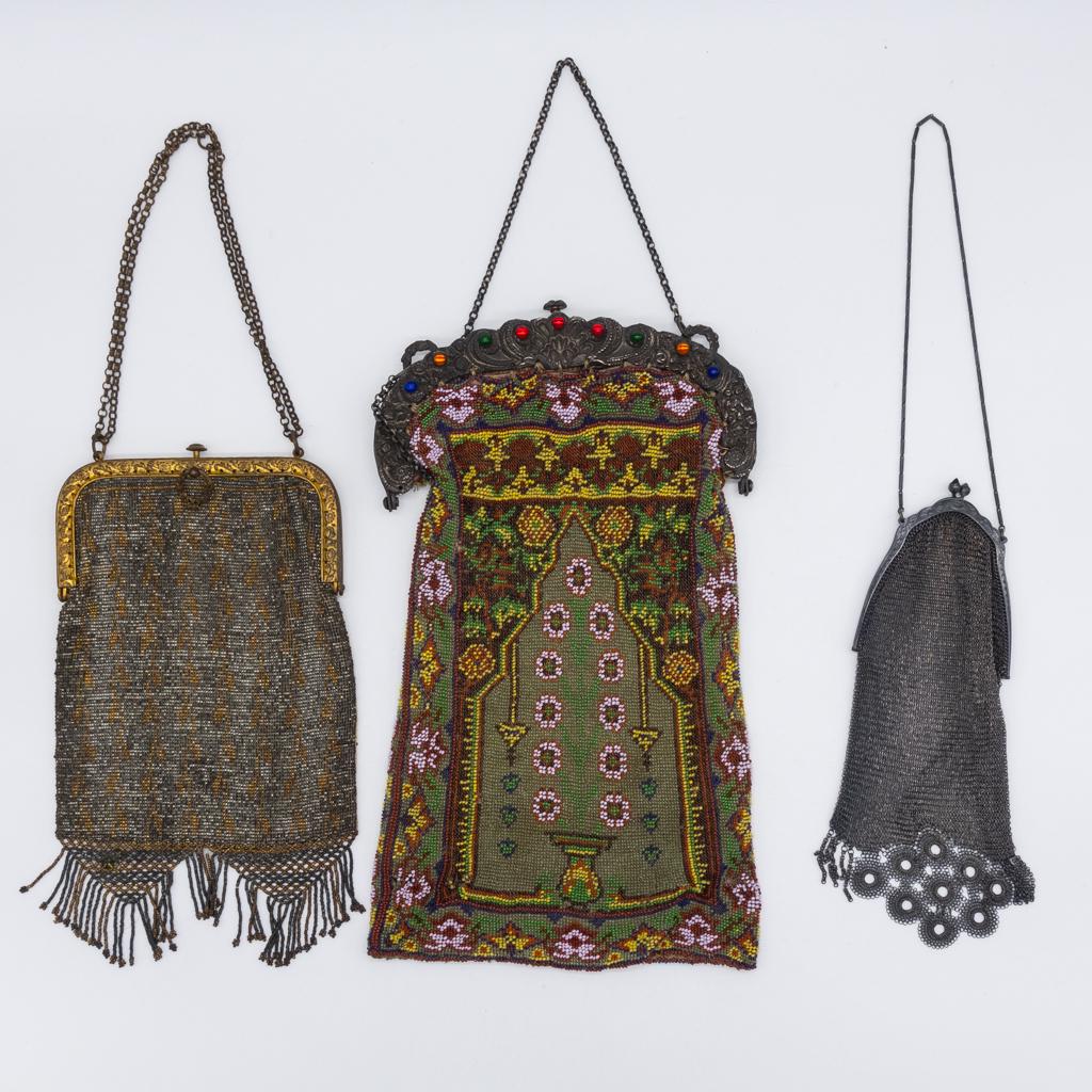 Vintage Lot 3 Beaded Ladies Handbags incl Jeweled (1 of 4)
