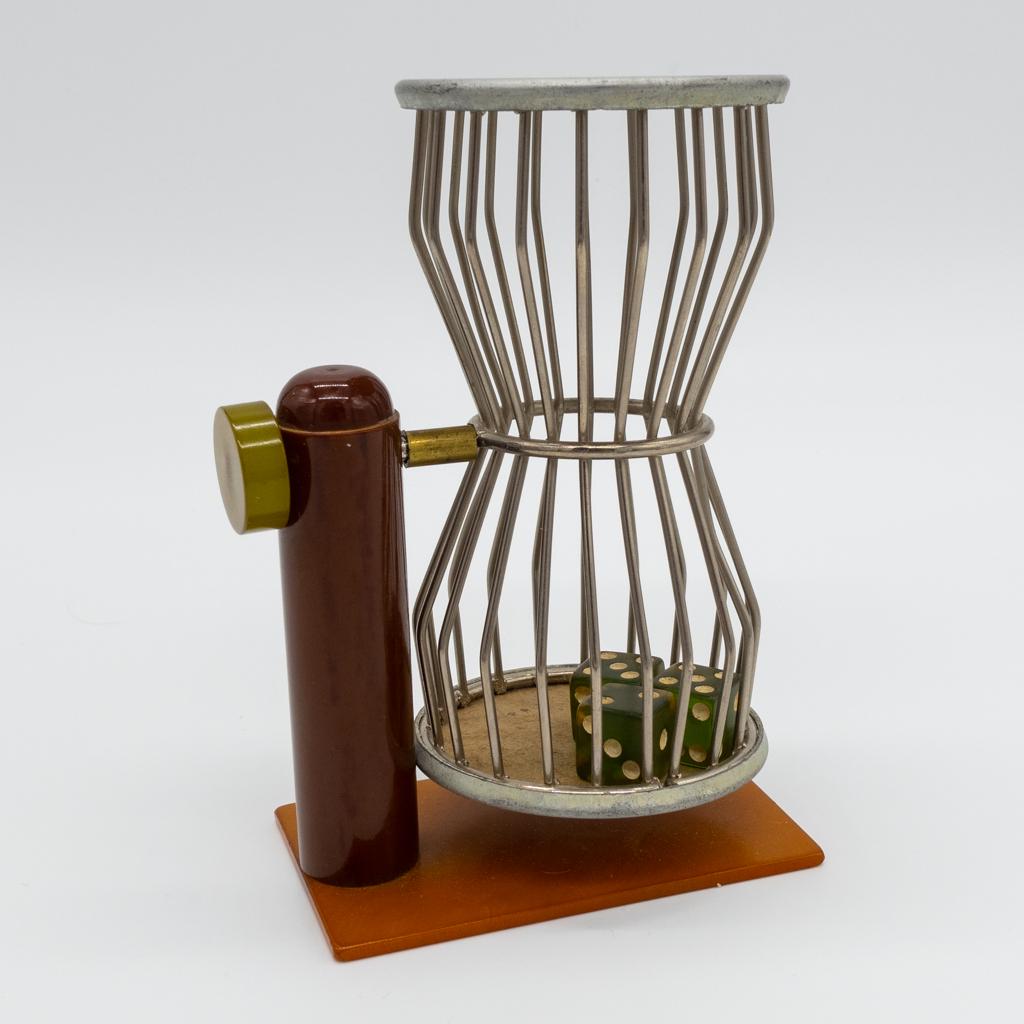 1930s Art Deco Bakelite Chuck-a-luck Dice Tumbler (1 of 4)