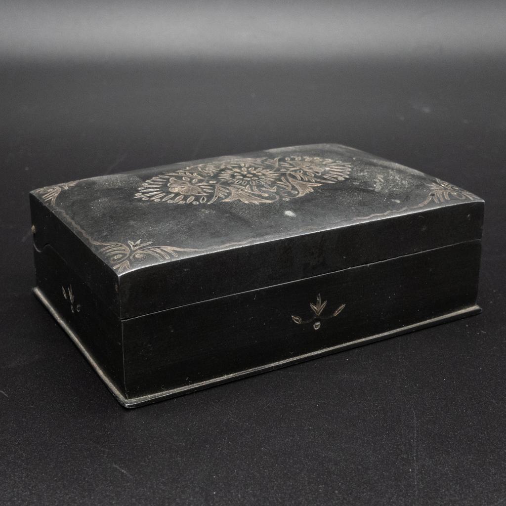 Victorian Floral 800 Silver Bidriware Trinket Box (1 of 4)