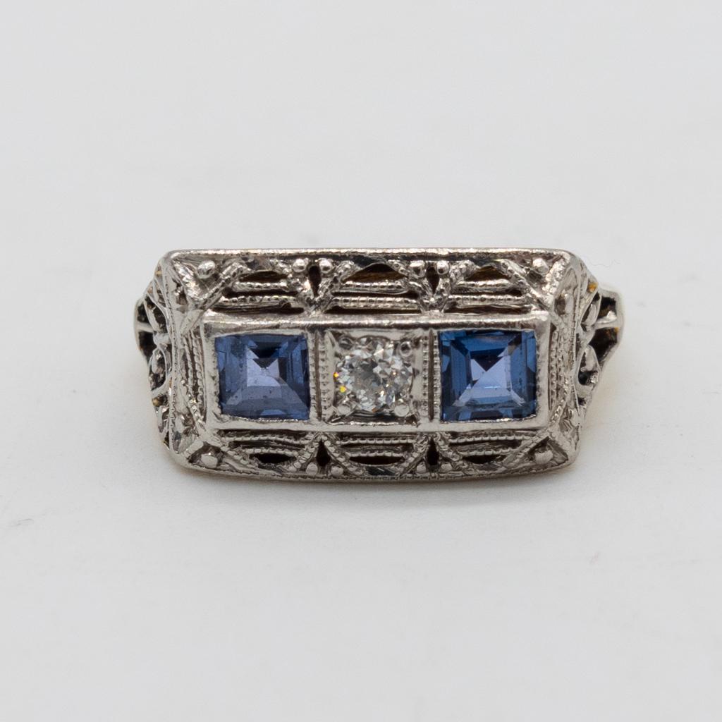 Art Deco 14K Platinum Filigree Diamond Sapphire Ring (1 of 4)
