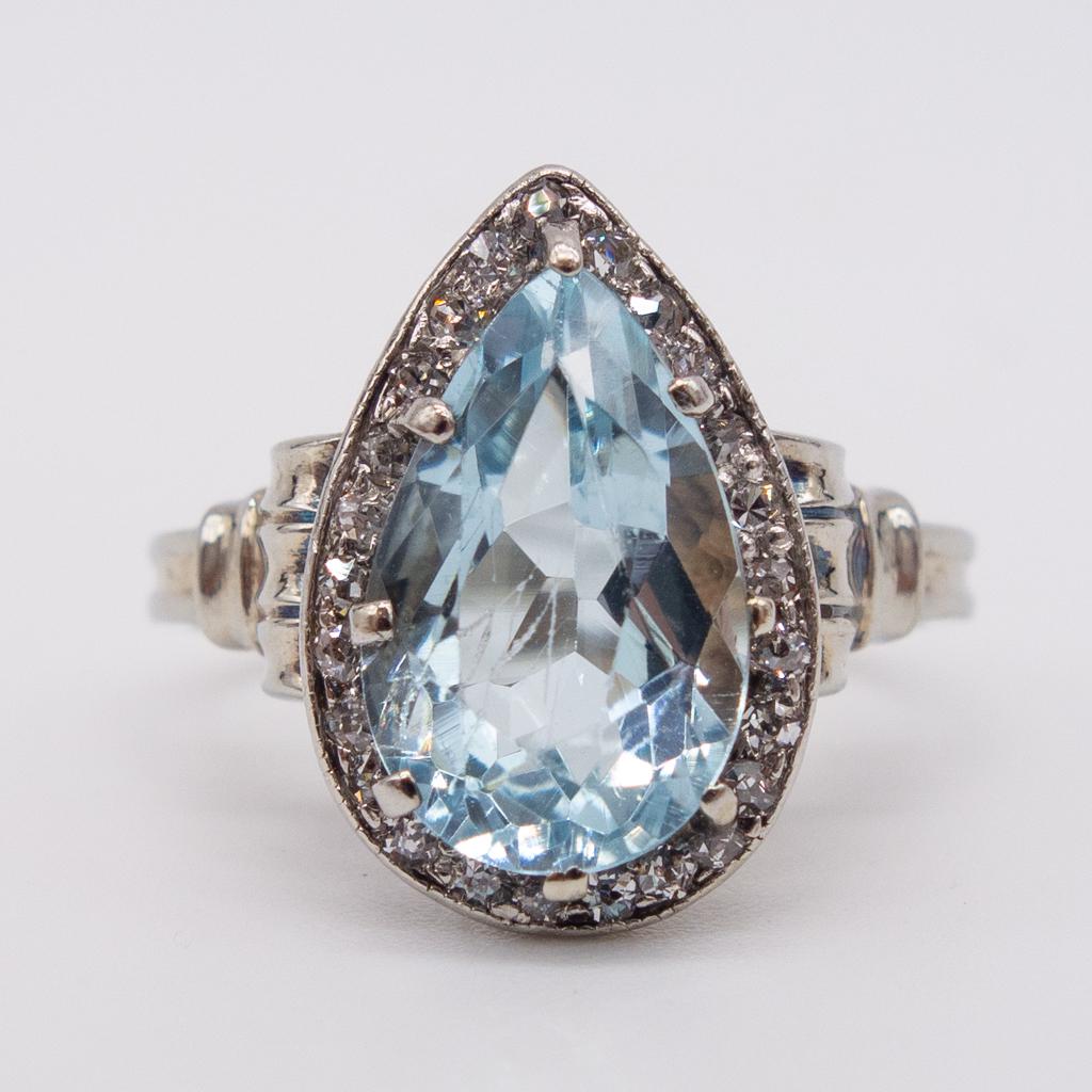Art Deco 14K White Gold Aquamarine Diamond Ring (1 of 5)