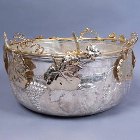 Franco Lapini Italian Silver Plate Tray with Applied Leaves & Vines Franco Lapini Italian Silver Plate Tray with Applied Leaves & Vines
